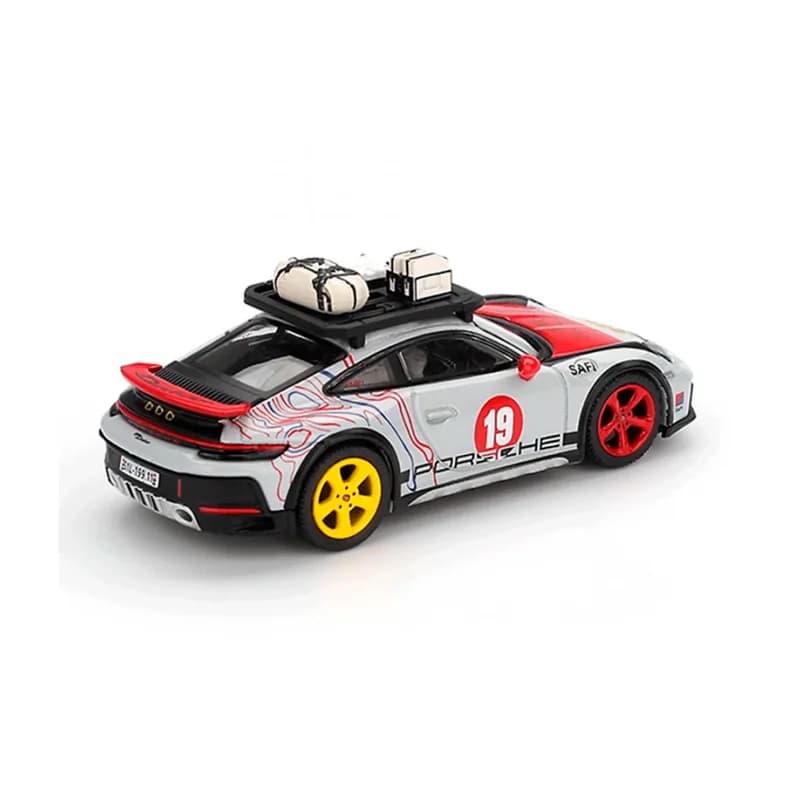 Miniatura Porsche Mini GT do acervo de imagens usado no fluxo de cadastro